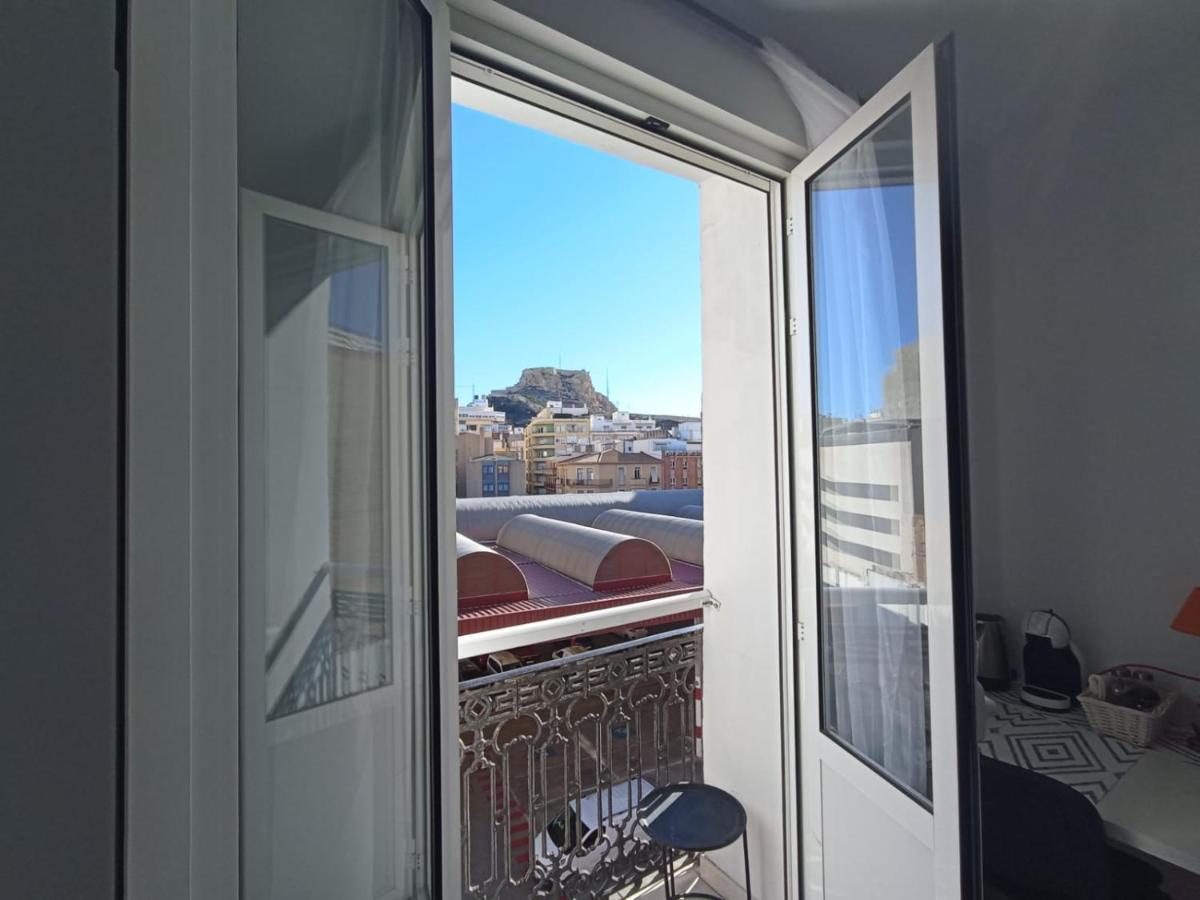 Room With Private Bathroom And Balcony Nearby The Mercado Central, Center And Beach アリカンテ エクステリア 写真
