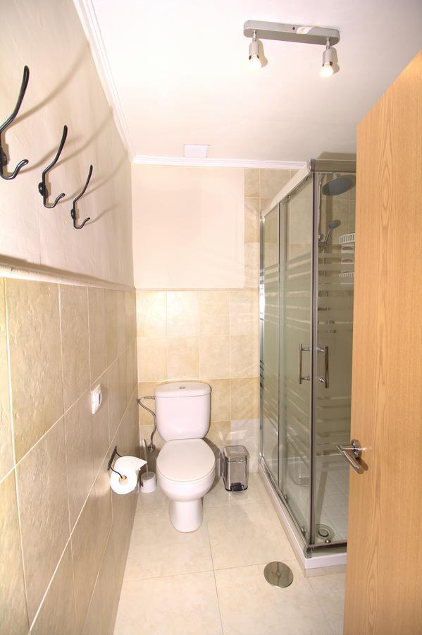 Room With Private Bathroom And Balcony Nearby The Mercado Central, Center And Beach アリカンテ エクステリア 写真
